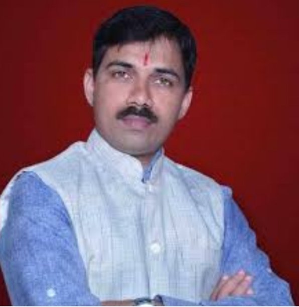 वॉटर स्पोर्ट व्यवसाय चालू करण्याकरिता झालेली कलेक्टर ऑर्डर ही स्थानिक सत्तारूढ पक्षाचे अपयशी राजकारण नव्हे काय?
