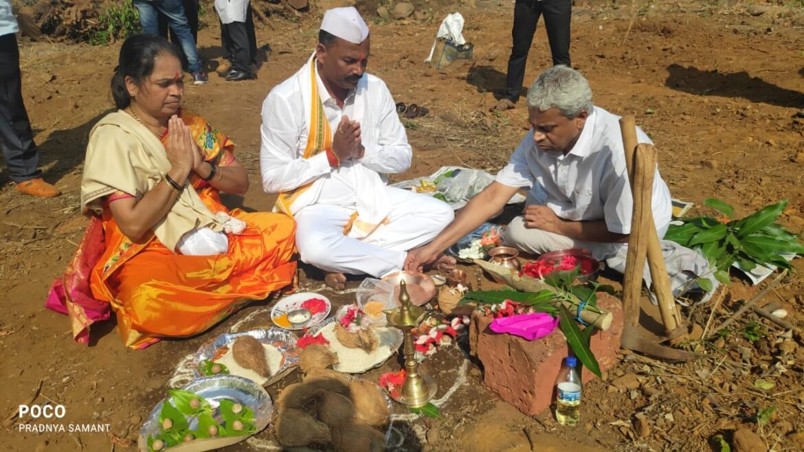 फोंडाघाट गावात ग्राम सचिवालय नूतन वास्तूचे भूमिपूजन सोहळा संपन्न