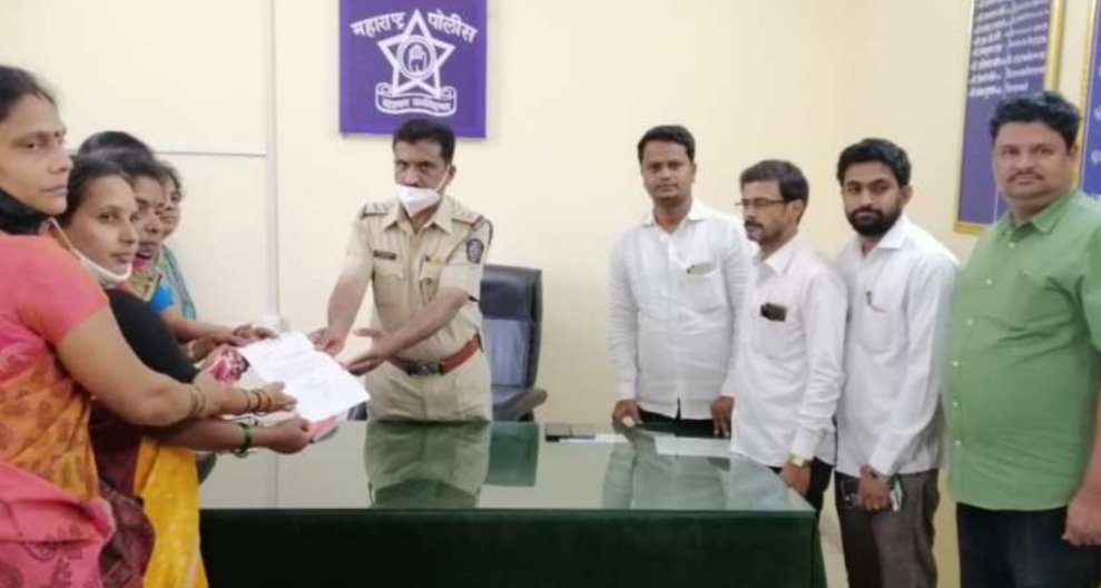 पूजा चव्हाण आत्महत्याप्रकरणी मंत्री संजय राठोड यांच्यावर मनुष्यवधाचा गुन्हा दाखल करा