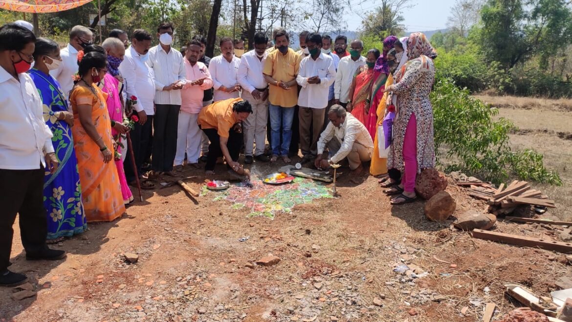 वैभववाडी तालुक्यातील नर्ले ग्रामसचिवालयाचे भूमिपूजन