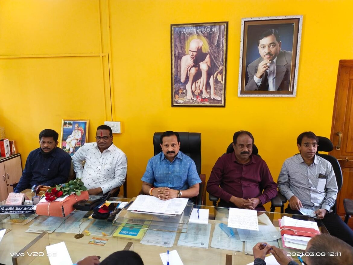 ६ कोटीचा निधी मागे जाण्याचे कारण आ. वैभव नाईक आणि शिवसेना नेते संदेश पारकर यांचा भ्रष्टाचार