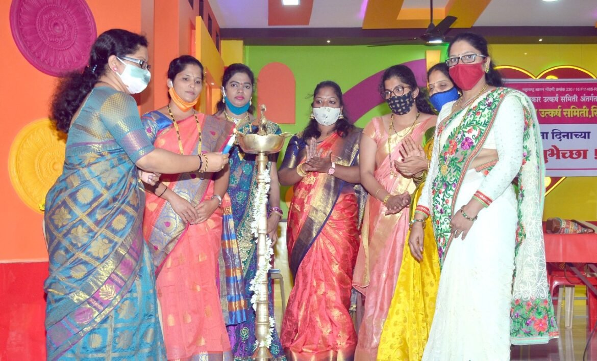 कायद्याचा अभ्यास केल्यास कठीण प्रसंगातूनही निश्चित  मार्ग काढता येतो ; अँड निकिता म्हापणकर