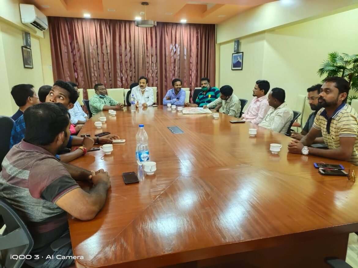 कुडाळ तालुका मनसेच्या वतीने पक्ष सदस्य नोंदणी सप्ताह अभियानास येत्या रविवारपासून सुरुवात