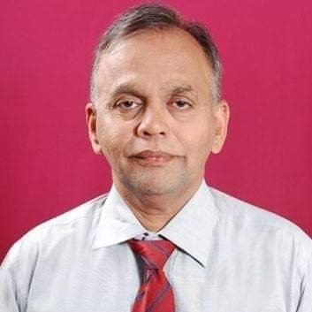 पटवर्धन चौक ते कलमठ पोलिस स्टेशन पर्यंत वाहनं सोडाच पण चालणेही मुश्किल