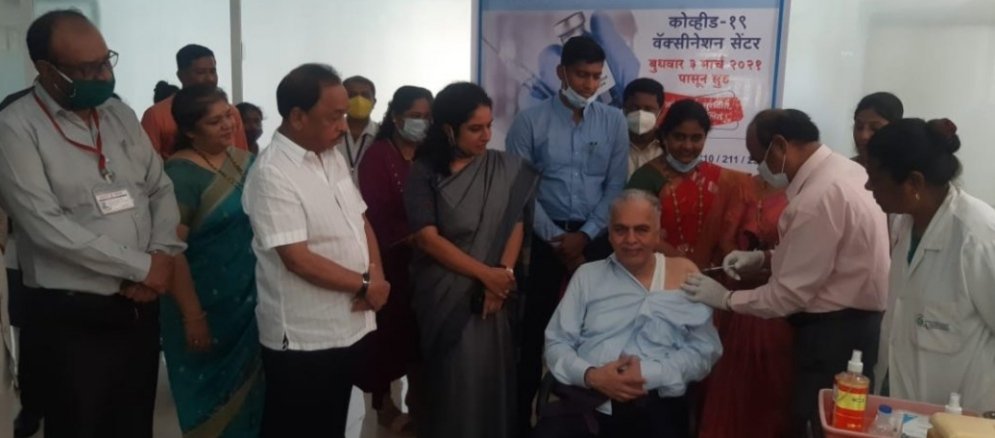 पडवे येथील वैद्यकीय महाविद्यालयात मोफत कोरोना लस मिळणार