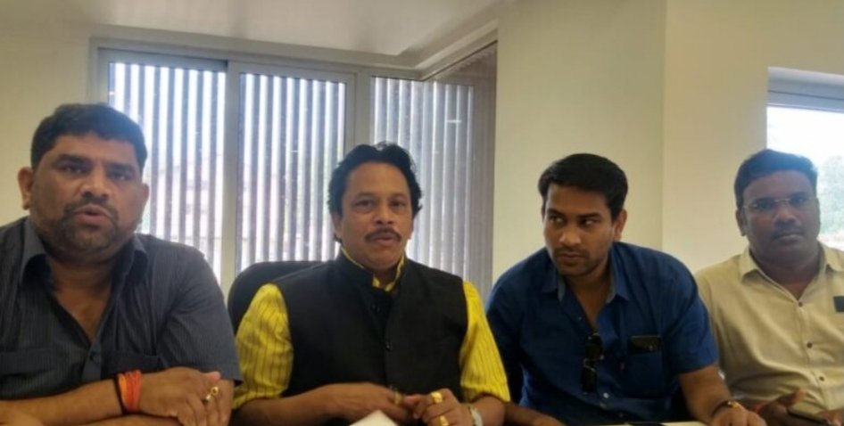 भाजी मार्केट इमारत नगरपंचायत ने स्वतः डेव्हलप करावी – संदेश पारकर