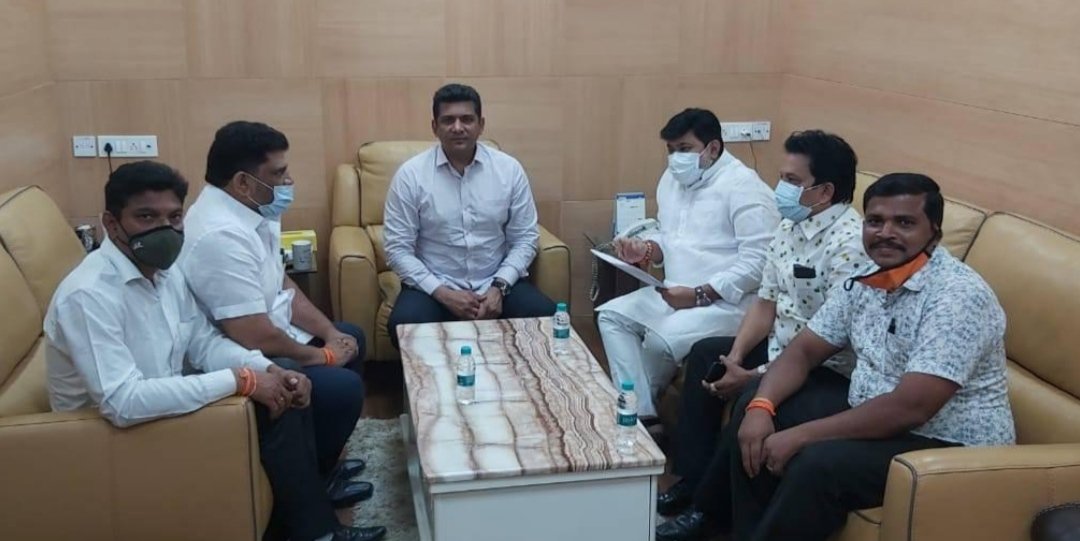 आमदार वैभव नाईक यांच्या सततच्या पाठपुराव्यामुळे मच्छीमाराना मिळाला न्याय – हरी खोबरेकर, बाबी जोगी