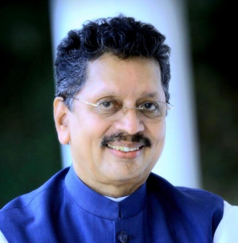 वीज वितरण विभागाच्या अधिकाऱ्यांची आपण तक्रार केली, मात्र त्याची दखल घेतली जात नाही