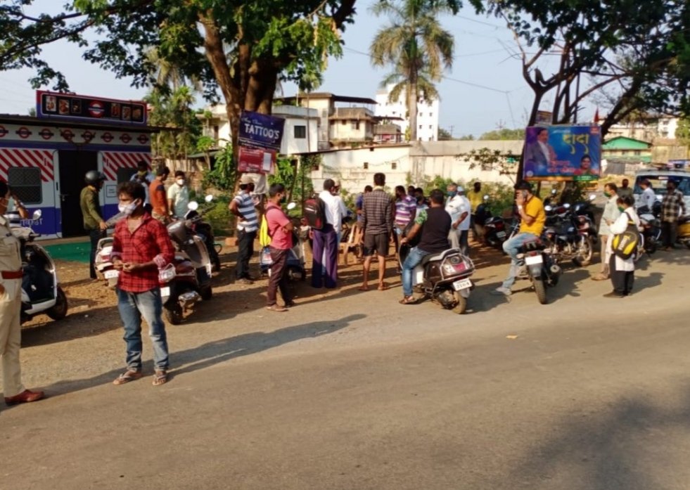 कुडाळ पोलिसांची “रॅपिड टेस्ट” मोहीम अन्…गर्दी गायब…