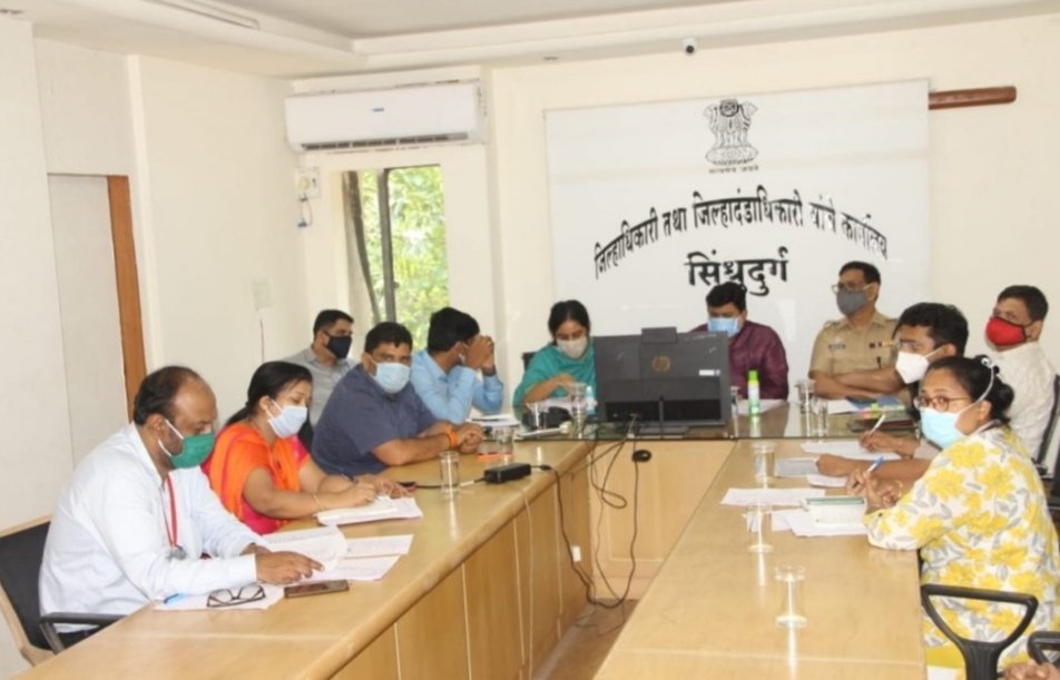 जिल्हा नियोजनच्या माध्यमातून आणखी २० व्हेंटिलेटर खरेदी करणार