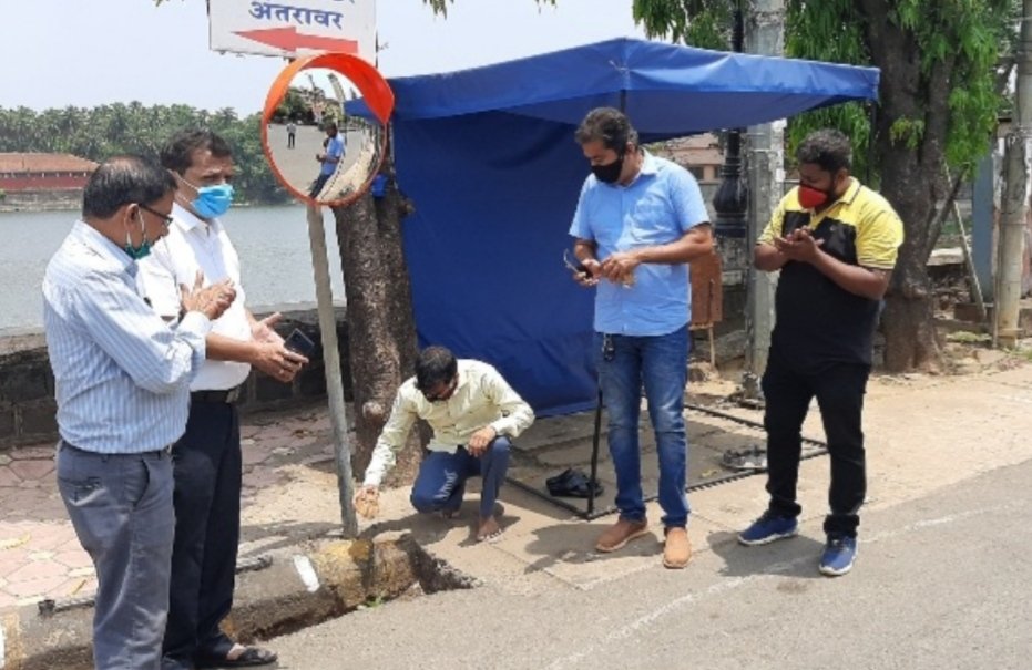 शहरातले अपघात रोखण्यासाठी बसविले बहिर्वक्र आरसे