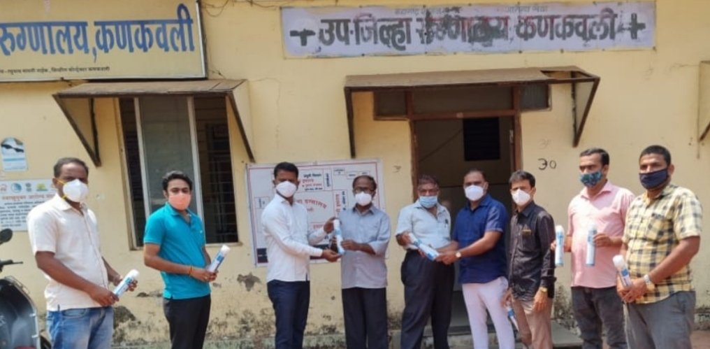आमदार नितेश राणे यांसकडून कणकवली उपजिल्हा रुग्णालयाला ऑक्सिजनचे १० कॅन सुपूर्त