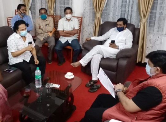 “सिंधुदुर्ग जिल्ह्यासाठी मोबाईल आरटीपीसीआर लॅब मंजुर करुन देणार”