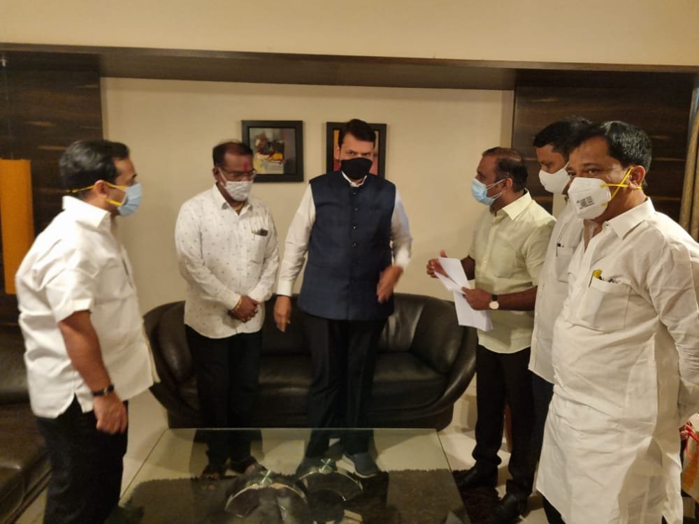 गतवर्षी अतिवृष्टित बाधित झालेल्या २८३ घरांचा प्रधानमंत्री आवास योजनेत समावेश करा