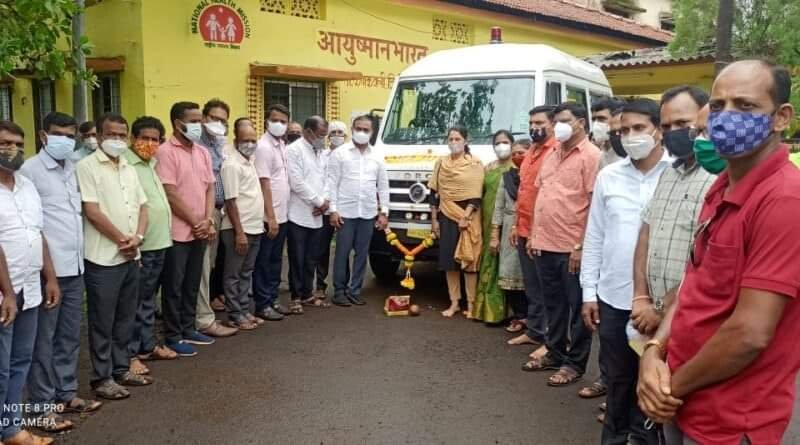 आमदार नितेश राणेंच्या माध्यमातून वरवडे प्राथ.आरोग्य केंद्राला मिळाली ॲम्ब्युलन्स