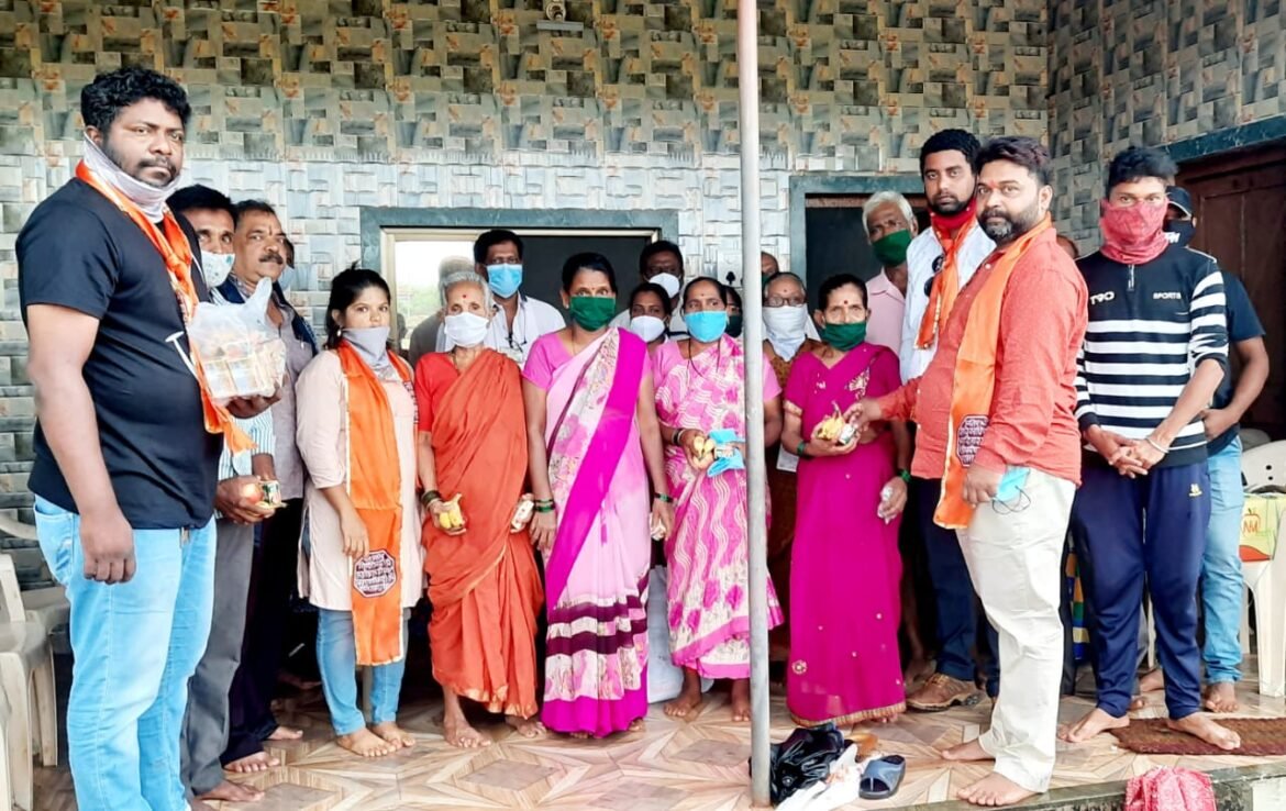 मनसेचे संस्थापक अध्यक्ष राज ठाकरे यांच्या वाढदिवसानिमित्त मालवण तालुक्यात विविध सामाजिक उपक्रम राबवून वाढदिवस साजरा केला