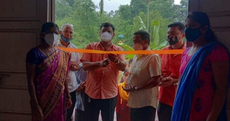 आशिये ग्रामपंचायतीच्यावतीने कोरोना बाधितांसाठी उभारला विलगीकरण कक्ष