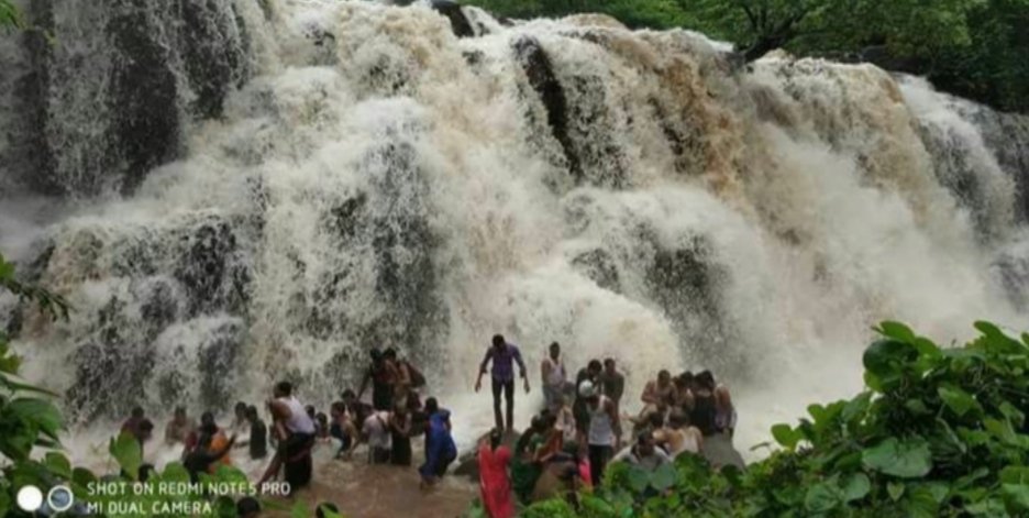 सावडाव धबधबा या वर्षीही पर्यटकांपासून वंचित