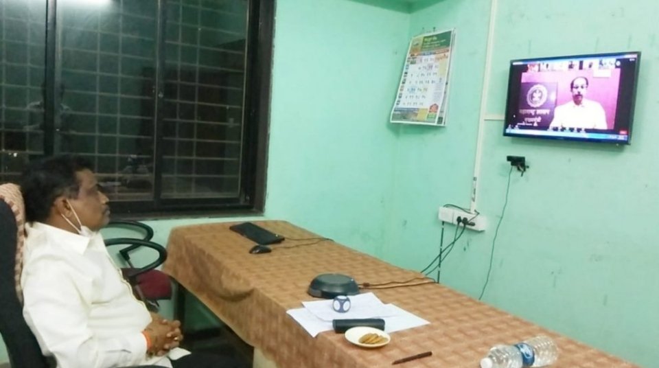 विकास कामांना प्राधान्यक्रमाने निधी देणार