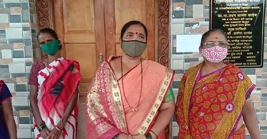 तोंडवली-बावशी ग्रुप ग्रामपंचायत च्या आवारात आमरण उपोषण