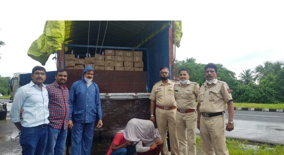 राज्य उत्पादन शुल्क विभागाने इन्सुली येथे दारूसह ४३ लाखाचा मुद्देमाल जप्त!