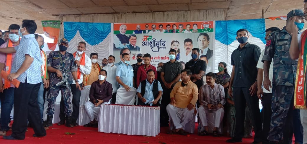 केंद्रीय मंत्री नारायण राणे साहेबांचे नांदगावात जल्लोषात स्वागत.