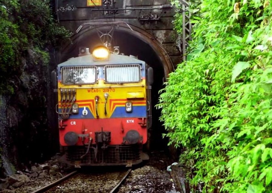 कोकण रेल्वेचे खाजगीकरण होऊ देणार नाही ; केआरसी