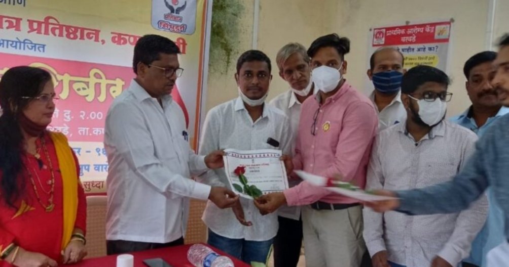 छत्रपती संभाजी महाराज प्रतिष्ठान आणि सिंधुरक्तमित्र प्रतिष्ठान आयोजित रक्तदान शिबिर संपन्न