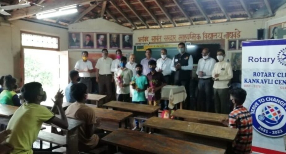 कोरोनामुळे शिक्षणाचे संदर्भ बदलले असून अध्यनासाठी विविध प्रकारची माध्यमे वापरणे अपरिहार्य ; डॉ.विद्याधर तायशेट्ये