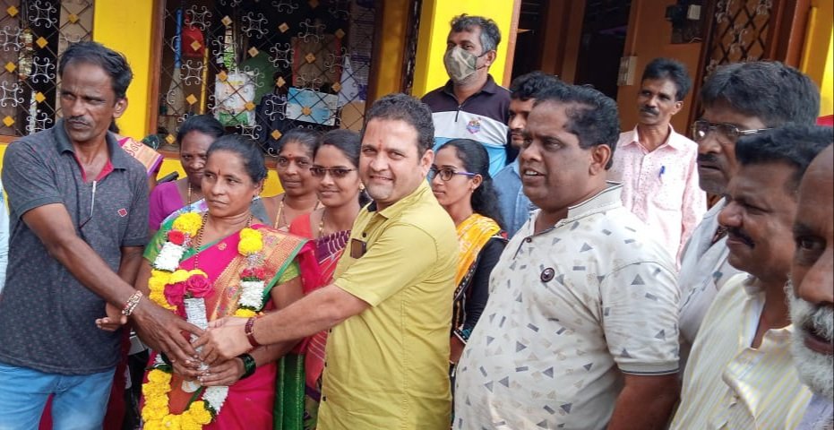 ग्रामपंचायत मळेवाड कोंडूरे सरपंच पदासाठी भाजपच्या मिलन विनायक पार्सेकर विजयी