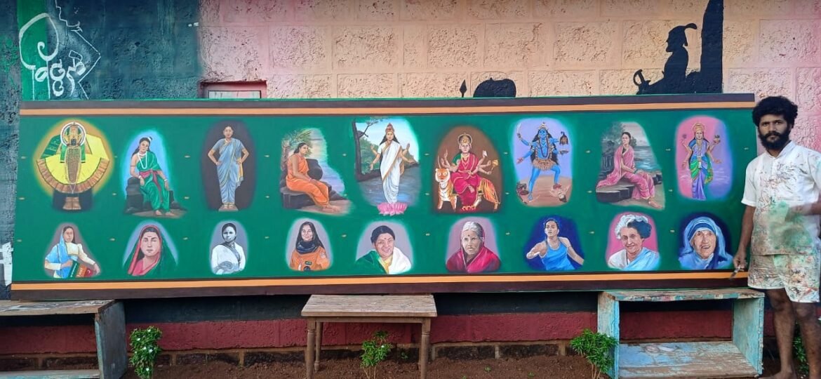 महिलांच्या कर्तुत्वाला अनोखी सलामी : चित्रकार अक्षय मेस्त्री याची संकल्पना
