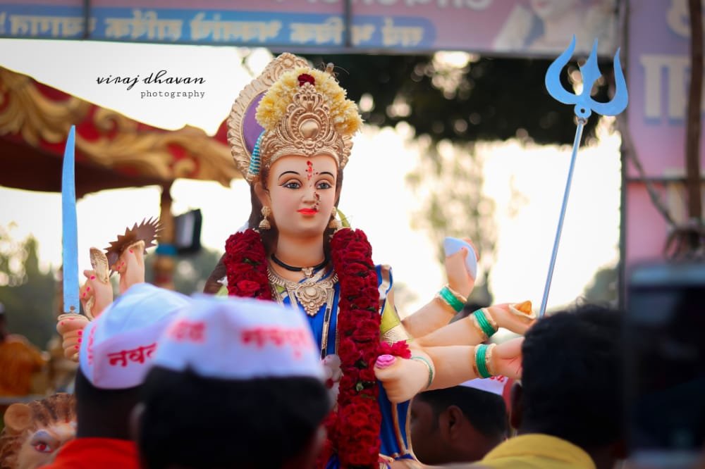 भक्तीमय वातावरणात ‘नवदुर्गा युवा मंडळा’च्या देवी दुर्गा मातेचा विसर्जन सोहळा संपन्न-