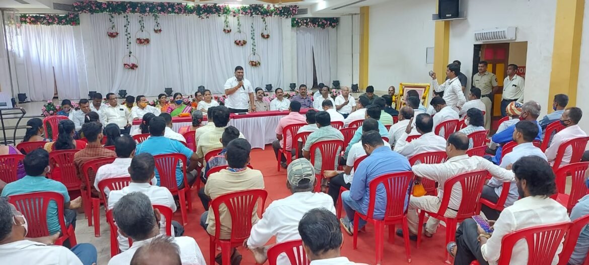 कुडाळच्या सर्वांगीण विकासासाठी सर्वांनी एकजुटीने काम करा – आ. वैभव नाईक
