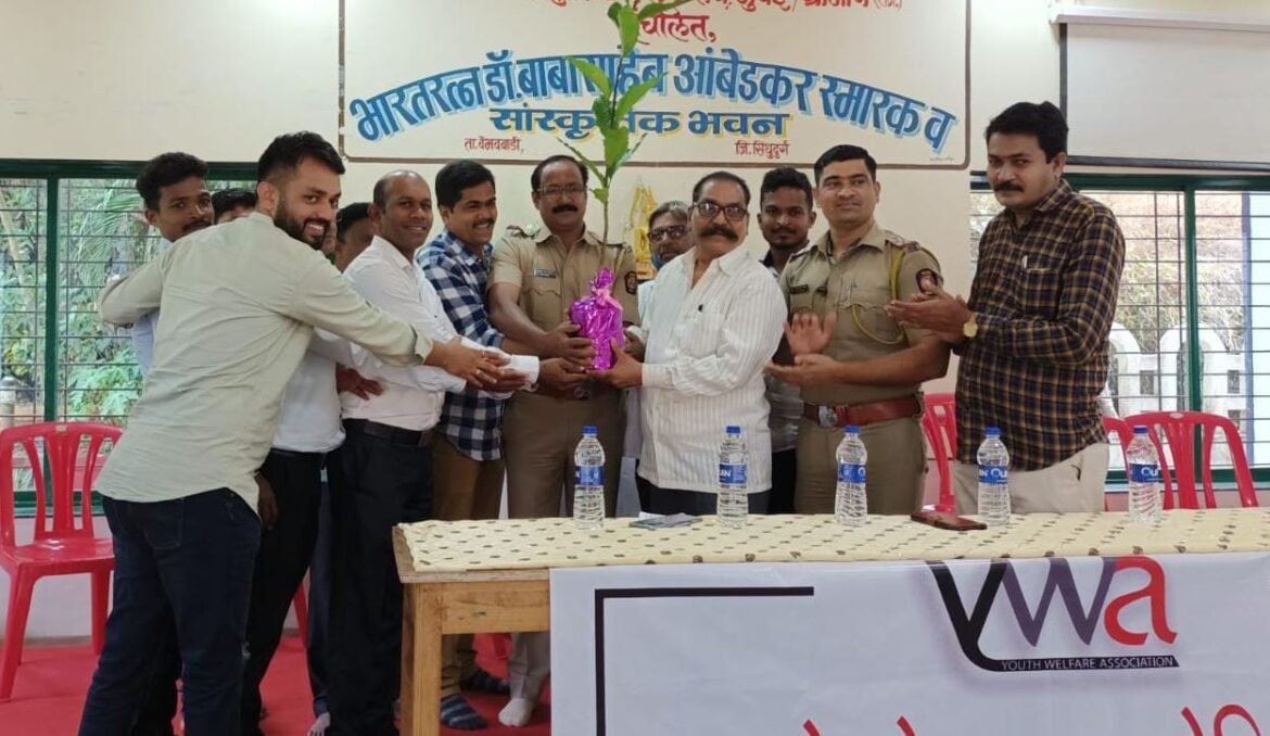 जनतेकडून होणारे कौतुक हे पोलिसांसाठी टॉनिक – पोलीस निरीक्षक अतुल जाधव