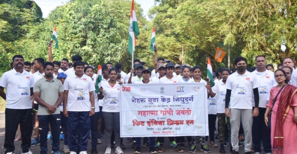 जिल्हा विधी सेवा प्राधिकरणतर्फे सायकल रॅली संपन्न