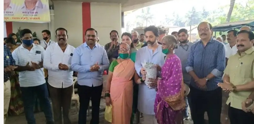 कणकवली पंचायत समितीमार्फत गावठी आठवडा बाजाराचा निलेश राणेंच्या हस्ते शुभारंभ