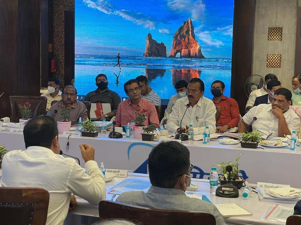 सार्वजनिक उपक्रम समितीने घेतला सिडकोच्या प्रकल्पांचा आढावा