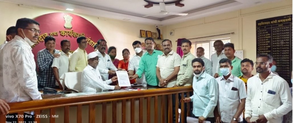 महाराष्ट्रातील दंगलीची निवृत्त न्यायाधीशां’मार्फत चौकशी करा
