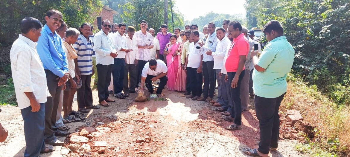 आ. वैभव नाईक यांच्या हस्ते गुरामवाडी पुलाच्या कामाचा शुभारंभ