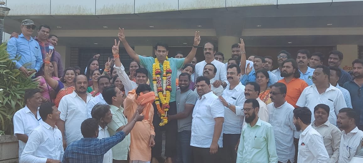 आ.वैभव नाईक, संदेश पारकर यांनी सुशांत नाईक यांचे केले अभिनंदन