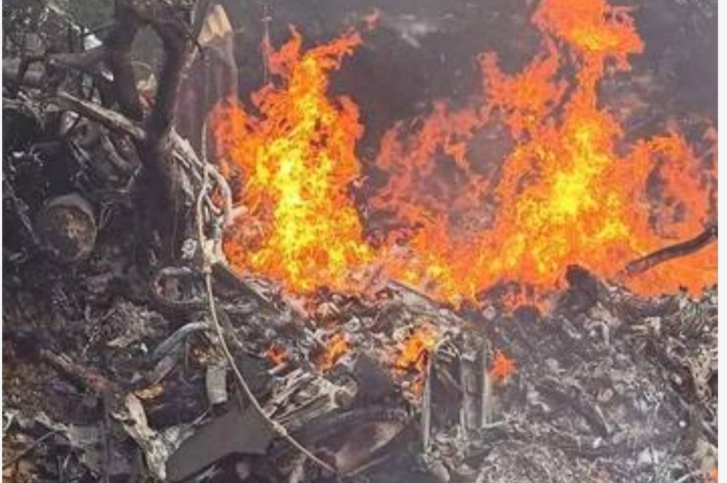 हेलिकॉप्टर क्रॅश: सीडीएस बिपिन रावत यांचे हेलिकॉप्टर कोसळले; 7 ठार, बचावकार्य सुरू