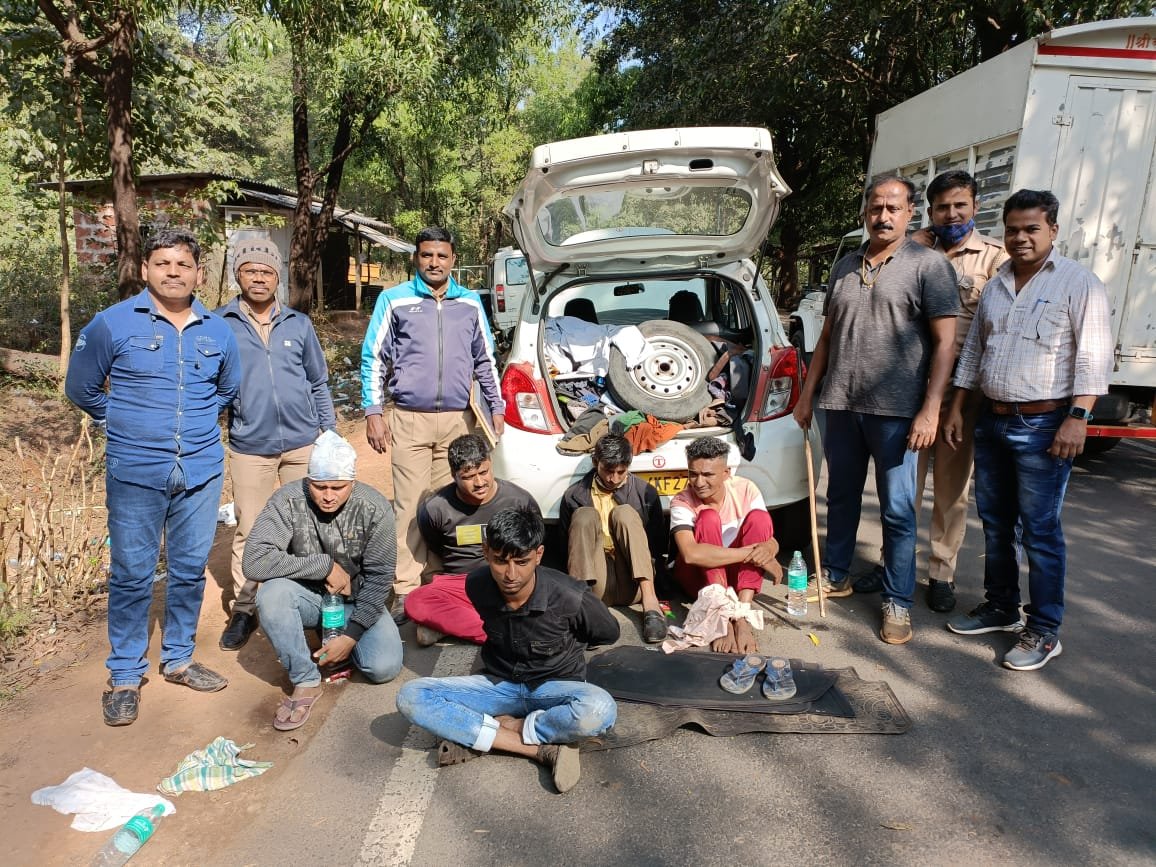 ओरोस येथील पंपावर डल्ला मारणारे चोरटे जेरबंद