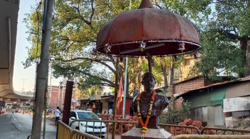 पालकमंत्र्यांनी कणकवलीतील शिवाजी महाराज पुतळा स्थलांतर बाबत दिला निर्णय