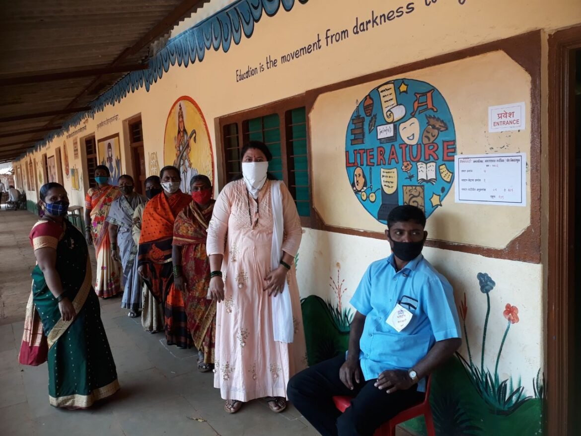 वाभवे वैभववाडी नगरपंचायतीच्या ४ जागांसाठी ८२.६५ टक्के मतदान झाले