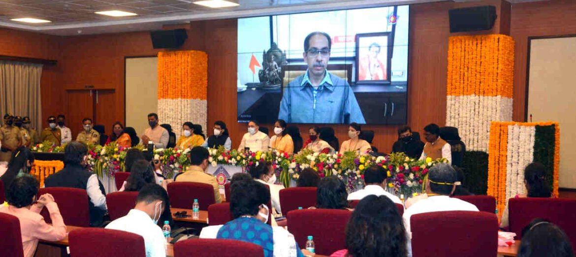 महिला अत्याचारांना जागीच प्रतिबंध करणाऱ्या “निर्भया” पथकांमुळे