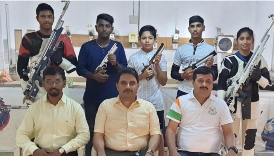 उपरकर शूटिंग अकॅडमीच्या सहा नेमबाजांची भारतीय चाचणी संघात निवड