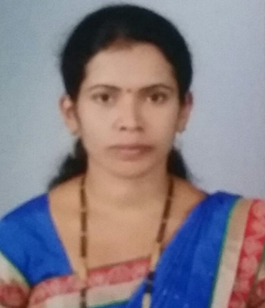 सावंतवाडी सभापती निकिता सावंत अपघातात जखमी