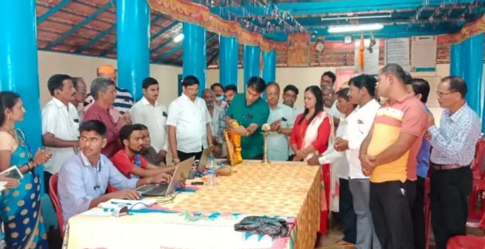 युवा सेने मार्फत मोफत ई – श्रम कार्ड शिबिर