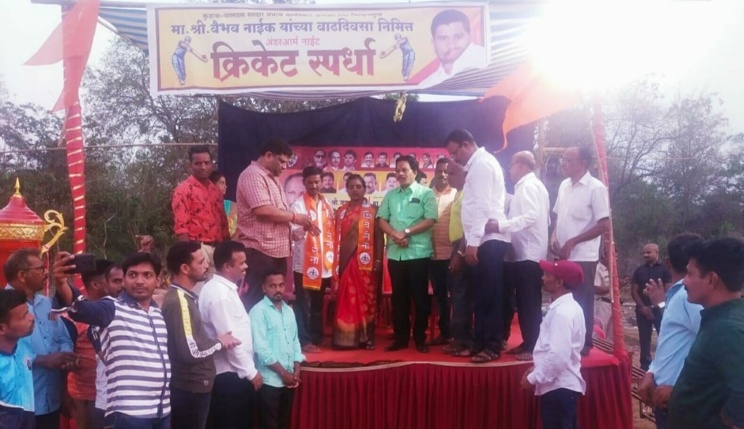 भाजप पक्षाला गोठणेत शिवसेनेने दिला मोठा धक्का