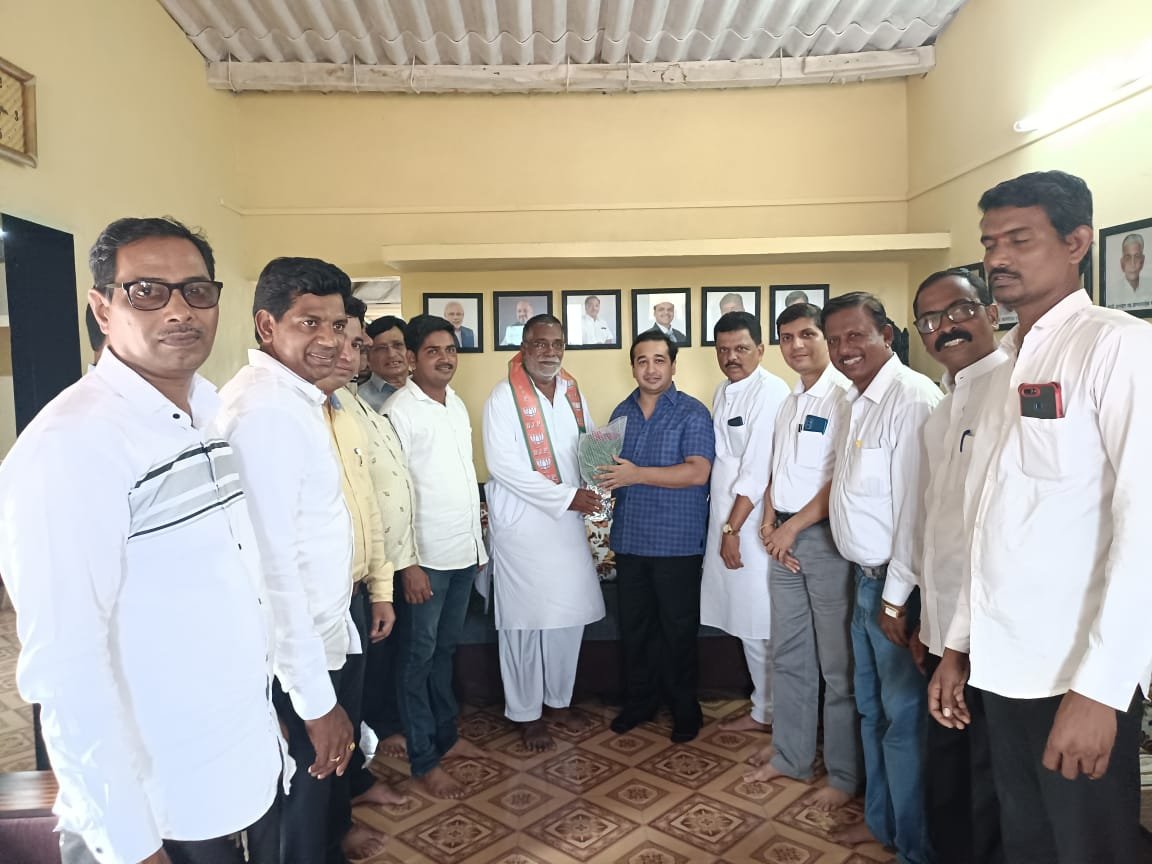आम. नितेश राणे यांच्या उपस्थितीत नासिर मुकादम यांचा भाजपात प्रवेश